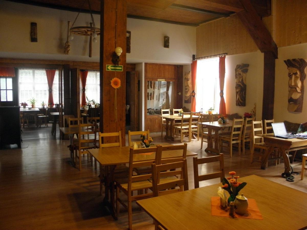 Dom Turysty Pod Wiezyca Sobótka Buitenkant foto